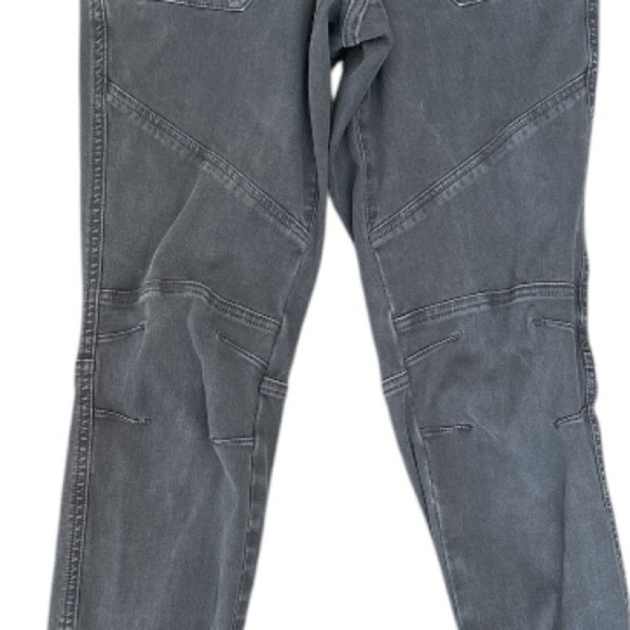 Spanx Stretch Twill Cargo Jogger Pants in Washed Black Women's Size Extra Small - Picture 7 of 14